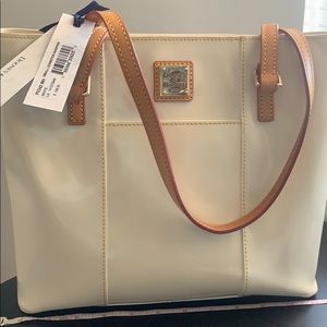 NWT Dooney & Bourke Patent Small Lexington White